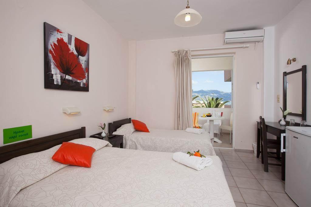Hotel Akti Corali 3*