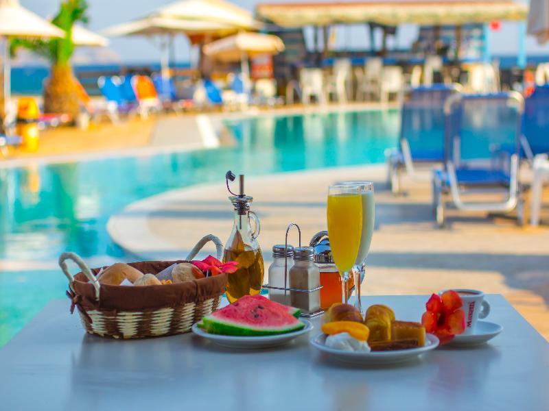 Hotel Akti Corali 3*