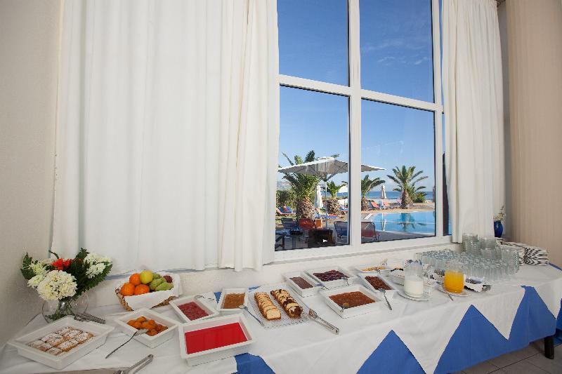 Hotel Akti Corali 3*